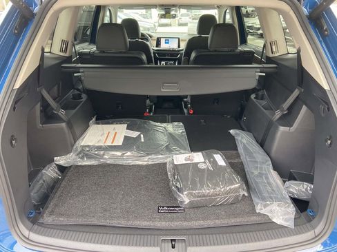 New 2026 Volkswagen Atlas SE FWD image 10