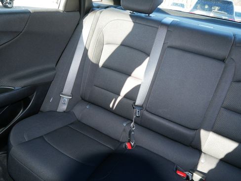 Used 2024 Chevrolet Malibu LT image 12