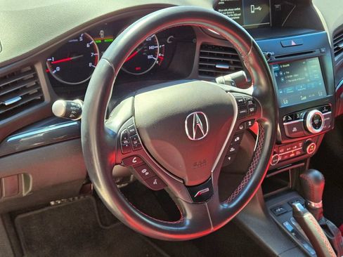 Used 2022 Acura ILX FWD image 9