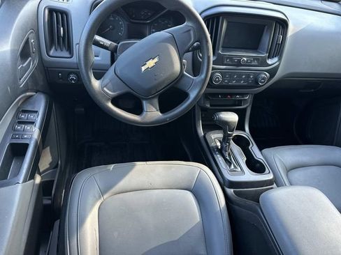 Used 2020 Chevrolet Colorado W/T RWD image 9