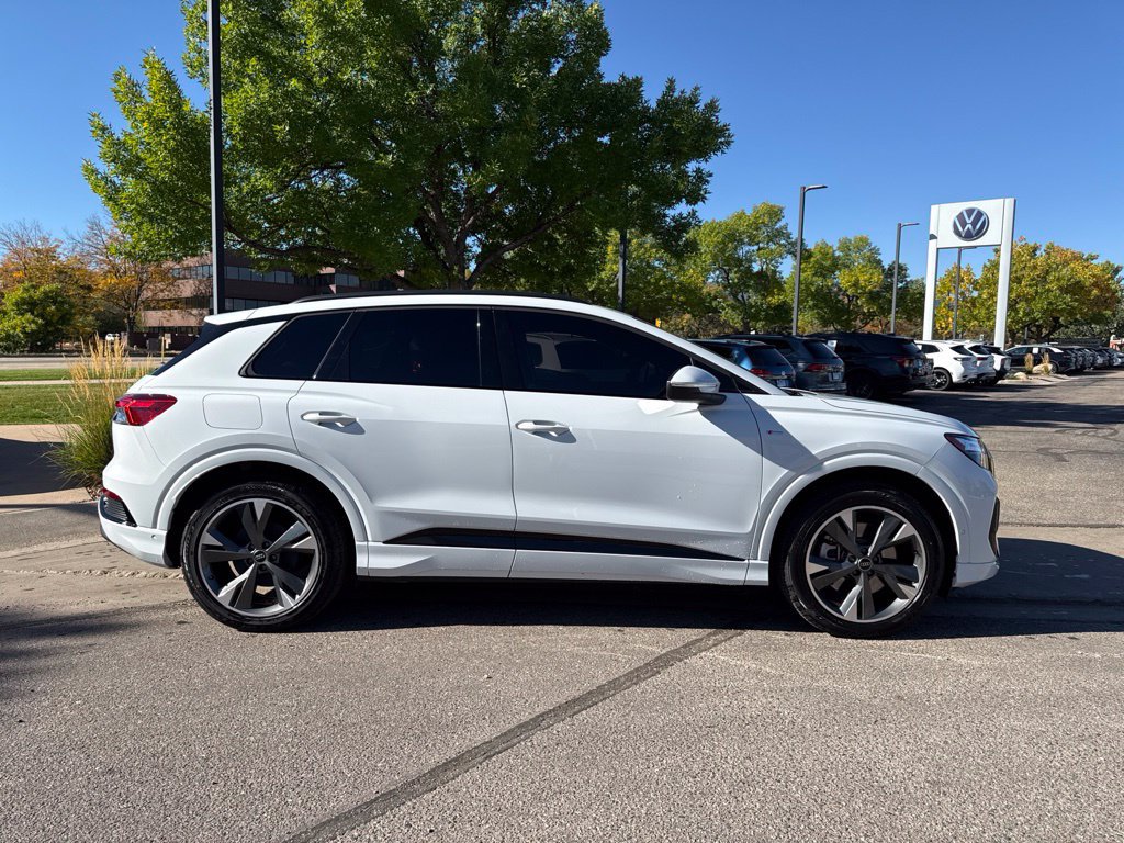 Used 2024 Audi Q4 e-tron Premium Plus w/ Premium Plus AWD/4WD image 6