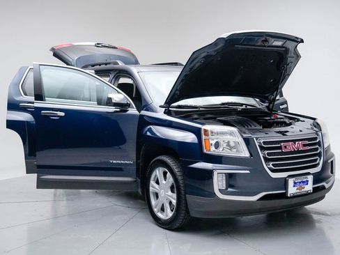 Used 2017 GMC Terrain SLE w/ Chrome Edition image 15