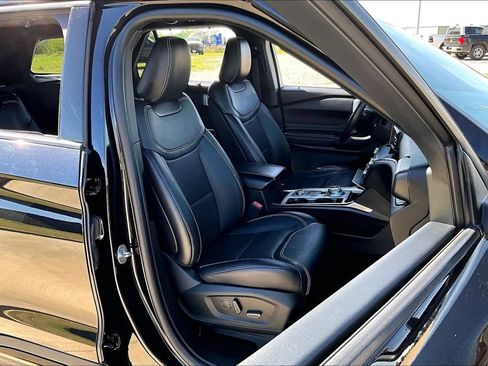 Used 2020 Ford Explorer ST AWD/4WD image 7