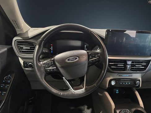 Used 2023 Ford Escape Active w/ Tech Pack #1 image 12