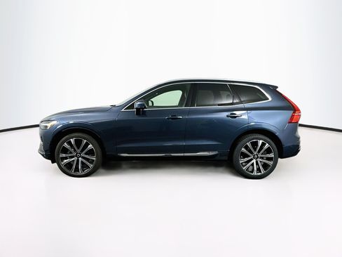 Used 2023 Volvo XC60 B5 Ultimate w/ Climate Package FWD image 4
