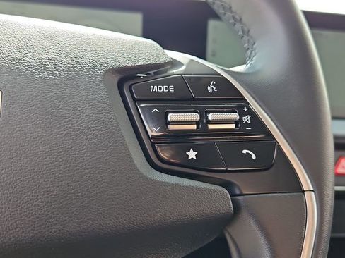 Used 2022 Kia EV6 Wind image 25