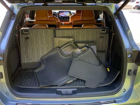 Used 2020 Toyota Highlander Platinum image 31