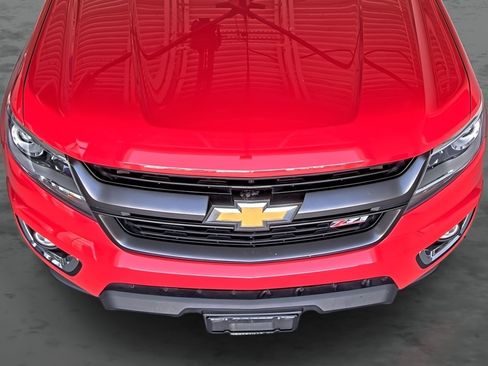Used 2016 Chevrolet Colorado Z71 AWD/4WD image 16