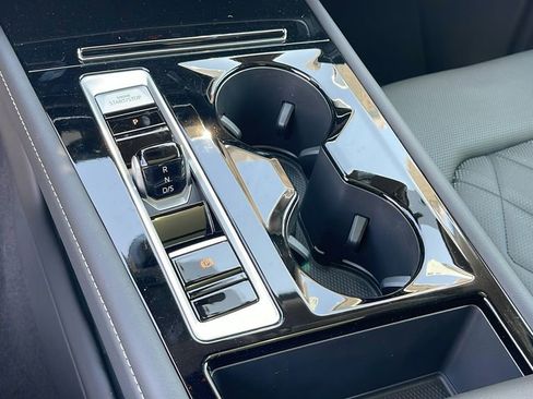 New 2025 Volkswagen Atlas SEL Premium R-Line image 22