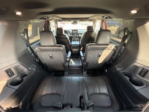 Used 2024 Honda Pilot TrailSport image 17