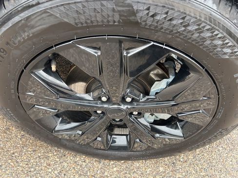 Certified 2025 Kia Sportage X-Line image 38