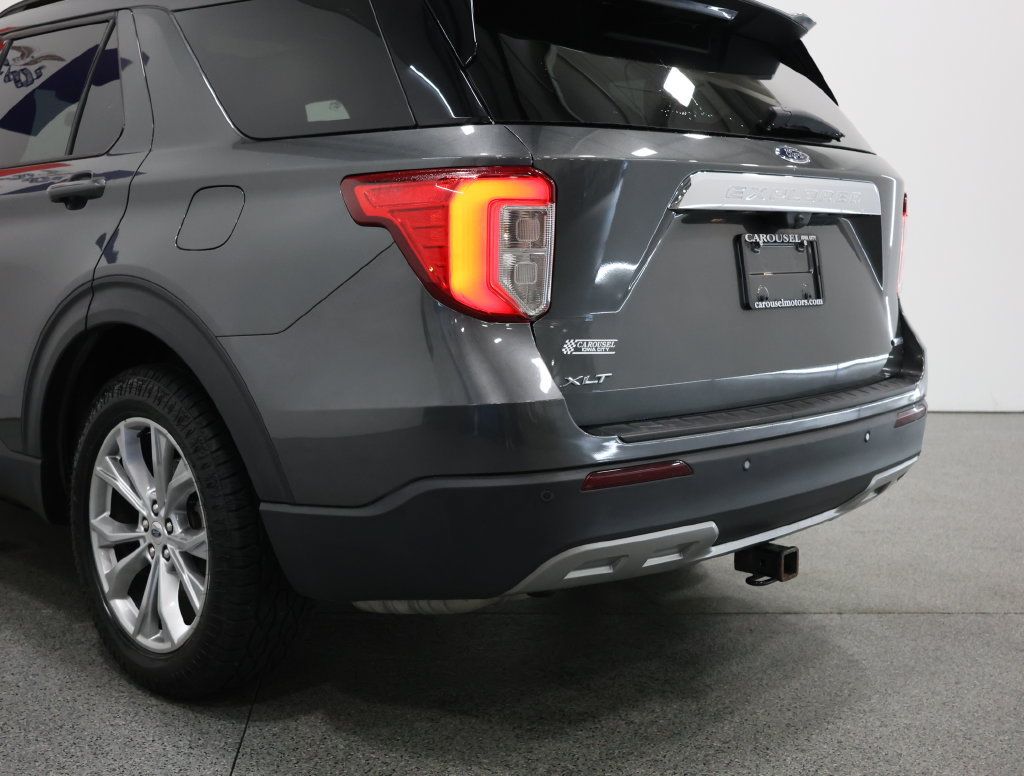 Used 2020 Ford Explorer XLT w/ Equipment Group 202A AWD/4WD image 10