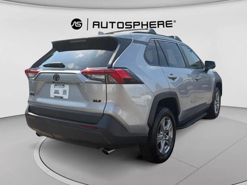 Used 2023 Toyota RAV4 XLE w/ Convenience Package FWD image 9