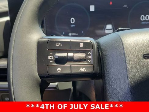 Used 2024 Hyundai Santa Fe Calligraphy AWD/4WD image 7
