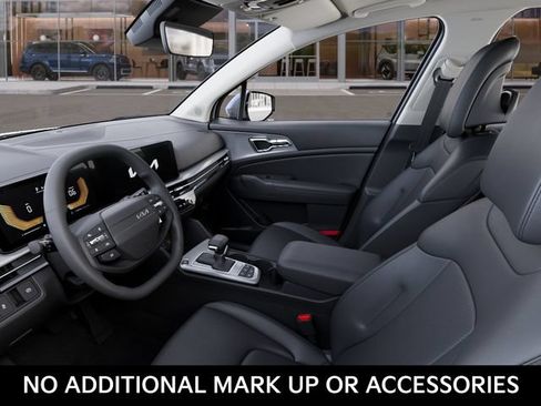 New 2026 Kia Sportage EX FWD image 17