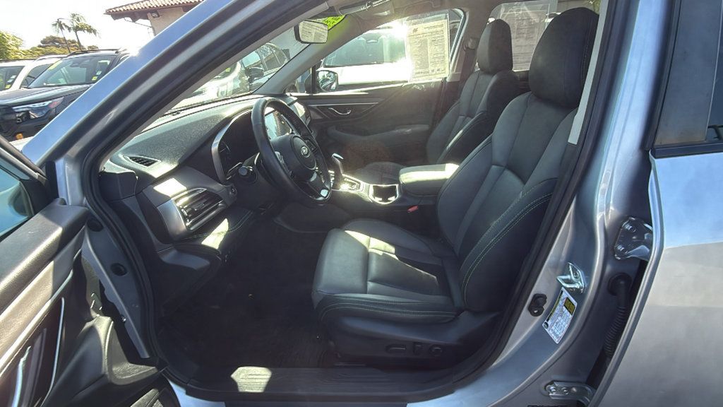 Certified 2024 Subaru Outback Onyx Edition AWD/4WD image 17