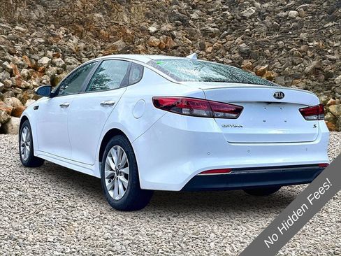Used 2018 Kia Optima S FWD image 11