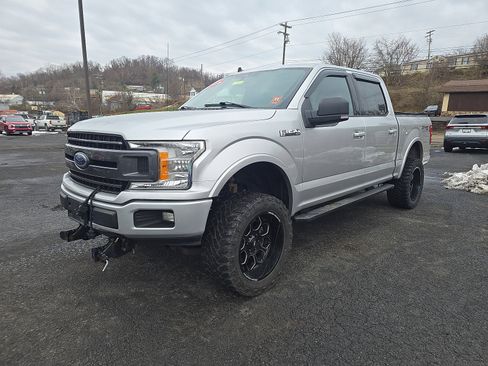 Used 2019 Ford F150 XLT w/ Equipment Group 302A Luxury image 9