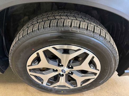 Certified 2023 Subaru Forester Premium AWD/4WD image 12