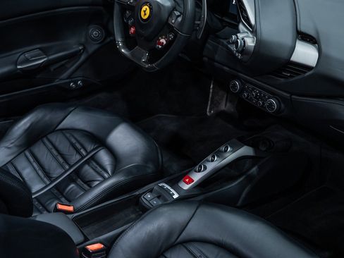 Used 2017 Ferrari 488 Spider RWD image 59