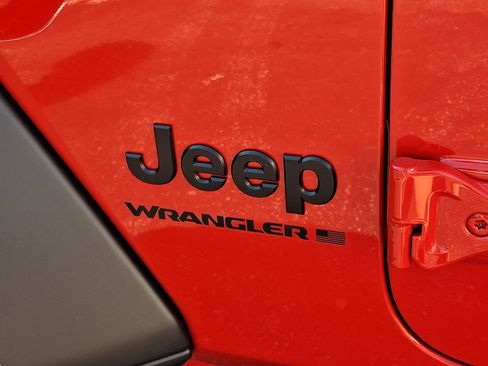 New 2026 Jeep Wrangler Unlimited Sport AWD/4WD image 18