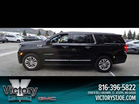 Used 2023 GMC Yukon XL SLT image 7