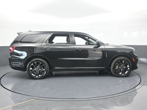 Used 2022 Dodge Durango SXT w/ Blacktop Package image 7