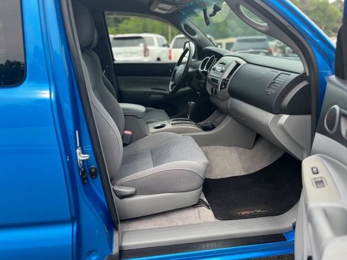 Used 2006 Toyota Tacoma PreRunner RWD image 13
