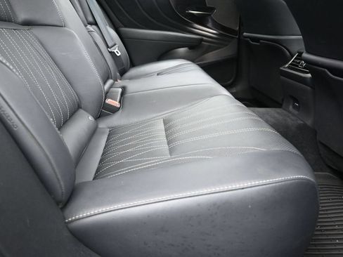 Certified 2024 Lexus LS 500 w/ Interior Upgrade Package RWD image 22