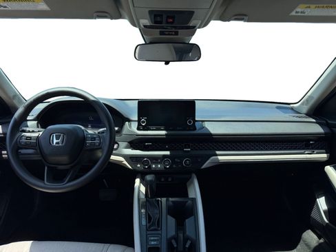 Used 2024 Honda Accord EX image 10