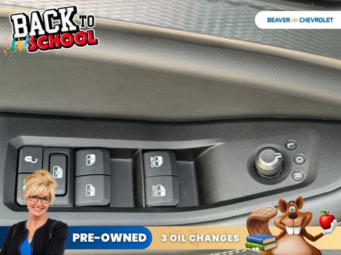 Used 2025 Jeep Grand Cherokee Altitude AWD/4WD image 32