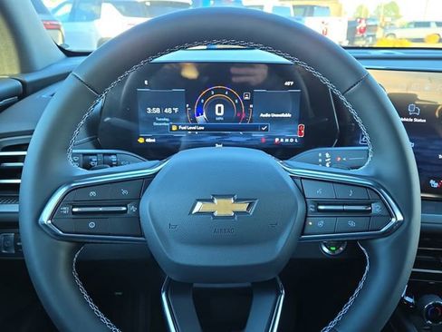 New 2026 Chevrolet Traverse LT image 20