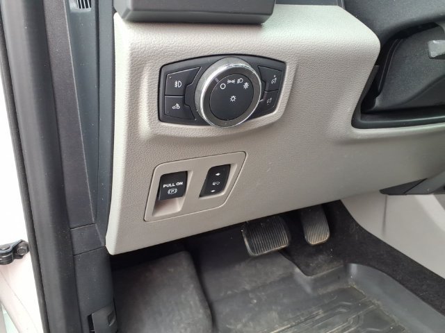 Used 2020 Ford F150 XLT w/ Equipment Group 302A Luxury AWD/4WD image 26