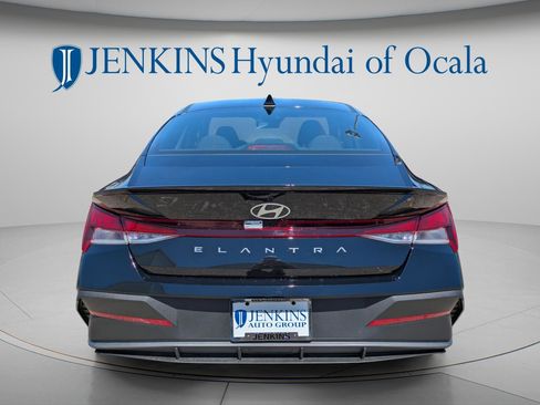 New 2026 Hyundai Elantra Sport FWD image 5