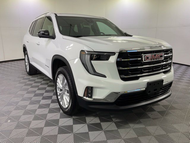 Used 2024 GMC Acadia Elevation w/ LPO, Floor Liner Package FWD image 3