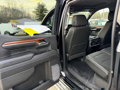 Used 2023 GMC Sierra 1500 Denali w/ Technology Package image 10