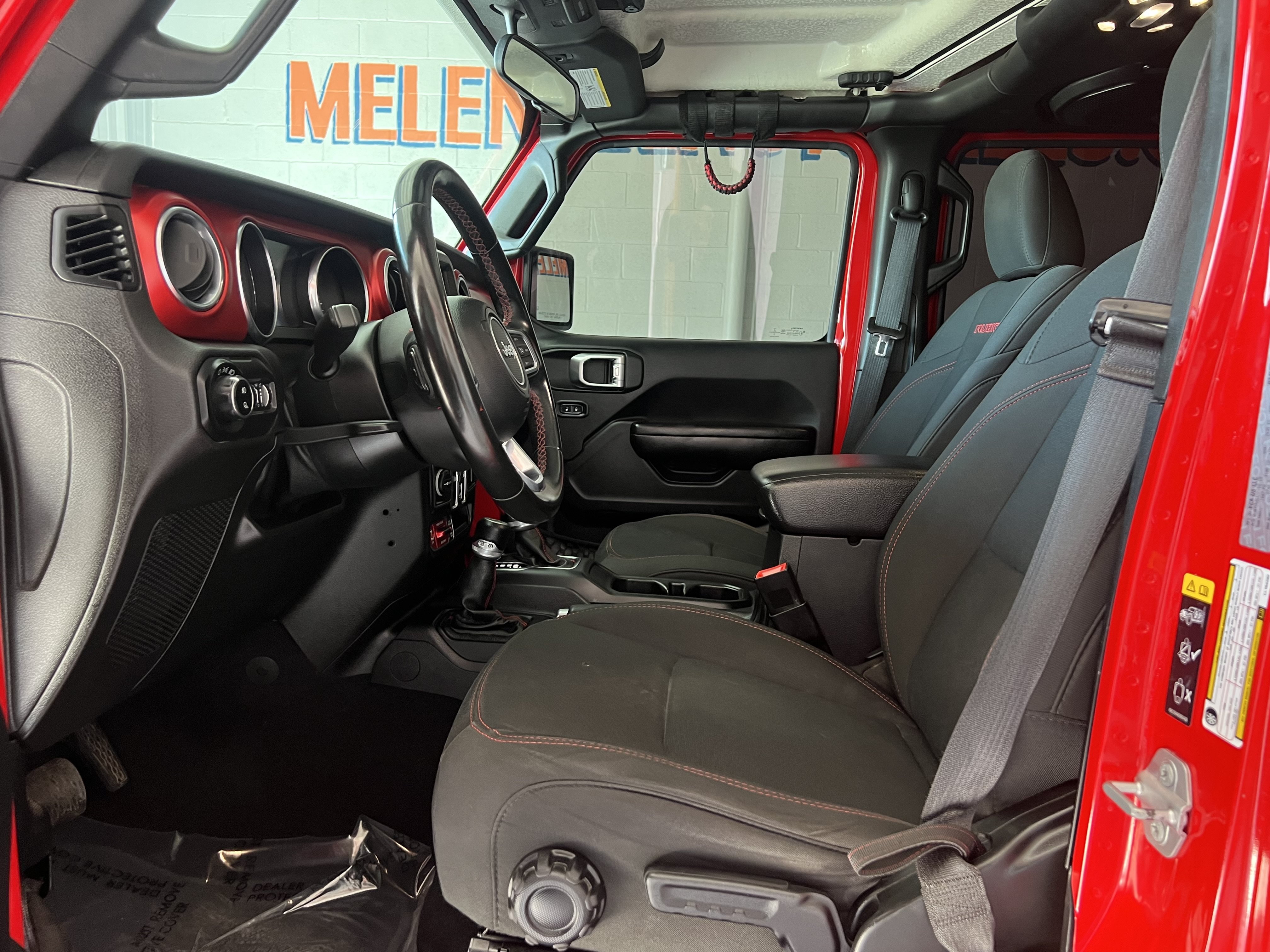 Used 2020 Jeep Gladiator Rubicon AWD/4WD image 11