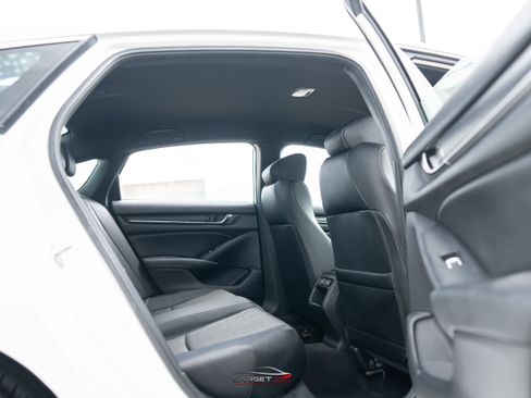 Used 2022 Honda Accord Sport image 19