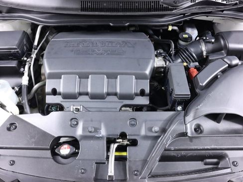 Used 2014 Honda Odyssey EX-L image 42