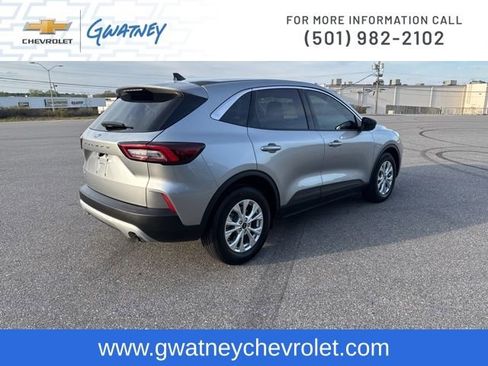 Used 2023 Ford Escape Active image 5