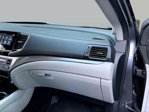 Used 2021 Honda Pilot EX-L image 19