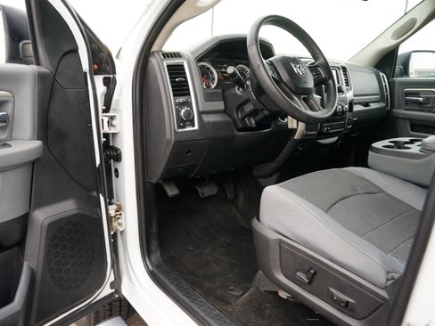 Used 2016 RAM 2500 SLT w/ Protection Group image 13