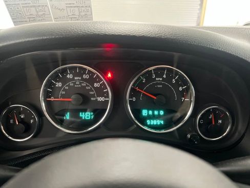 Used 2014 Jeep Wrangler Unlimited Sport w/ Quick Order Package 24S AWD/4WD image 24