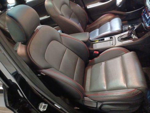 Used 2018 Hyundai Elantra GT Sport w/ Sport Tech Package 04 image 26