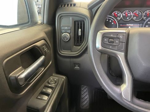 Used 2021 Chevrolet Silverado 1500 Custom w/ Safety Confidence Package RWD image 12