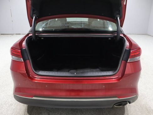 Used 2018 Kia Optima S w/ Panoramic Sunroof Package FWD image 19