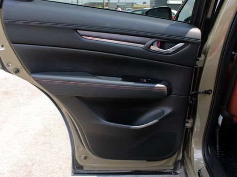 Used 2024 MAZDA CX-5 Carbon Edition image 40