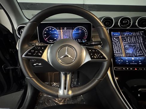 Certified 2025 Mercedes-Benz GLC 350e 4MATIC image 25