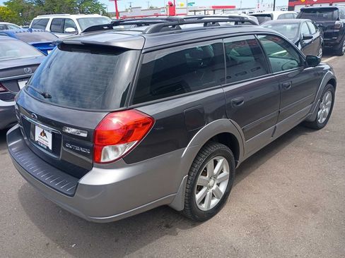 Used 2009 Subaru Outback 2.5i Special Edition AWD/4WD image 7