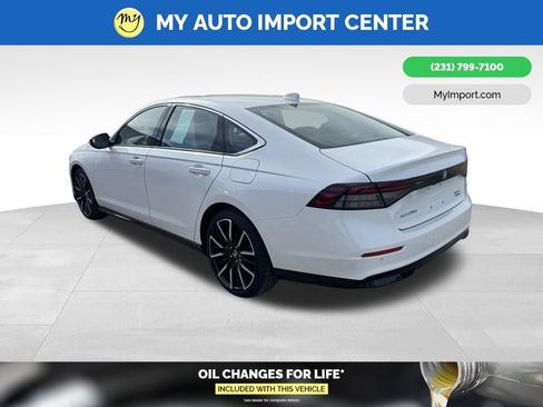 Used 2023 Honda Accord Touring image 4